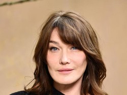 Awet Muda di Usia 52, Carla Bruni Ungkap Tips Cantik Selama Lockdown