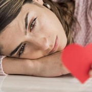 Habis Putus Cinta? Inilah Cara Membangun Rasa Percaya Diri Setelah Putus Hubungan
