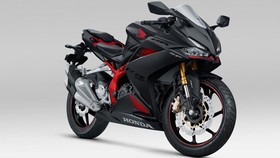 Varian Murah Honda CBR250RR, Mesin Baru Tanpa Quick Shifter