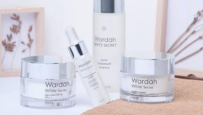 Krim Siang dan Malam Wardah White Secret, Rahasia Kulit Lebih Cerah!