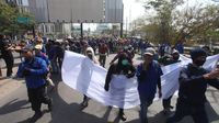  Hendak Aksi di DPRD Kabupaten Bekasi, Long March Buruh Dicegat Polisi 