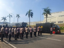 1.117 Personel TNI-Polri Amankan Aksi Buruh di Kawasan Ejip-Jababeka