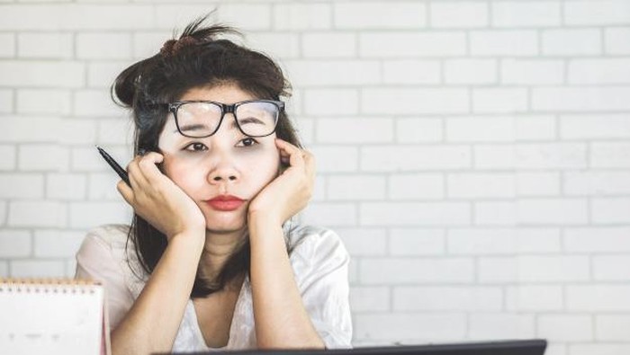 Sering Merasa Kewalahan dan Tidak Termotivasi? Ikuti Cara Ini Untuk Mengatasinya!