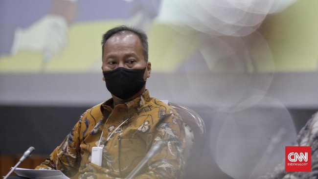 Pembeli Mobil Listrik Akan Disubsidi Rp80 Juta-Motor Listrik Rp8 Juta Menteri Perindustrian Agus Gumiwang Kartasasmita mengatakan pembeli mobil listrik akan dapat subsidi Rp80 juta dan motor listrik Rp8 juta.