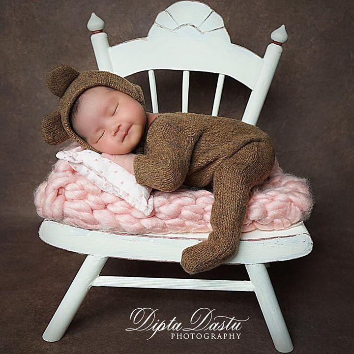 <p>Bae lagi pakai kostum beruang nih. Gimana? Lucu dan imut kan? (Foto: Instagram @baehatiaaleyah</p>