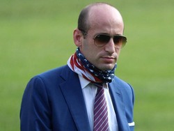 Virus Corona Kian Jangkiti Lingkaran Dalam Trump