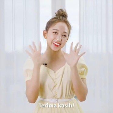 Pulang ke Indonesia & Hadir di Nikahan Kakak, Dita Karang Bikin Heboh