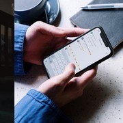 Jangan Hanya Sedih, Ini 5 Cara Pintar Hadapi Online Bullying