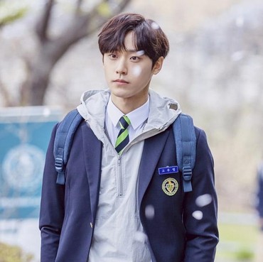 5 Aktor Muda yang Berani Ciuman dengan Artis Lebih Tua di Drama Korea