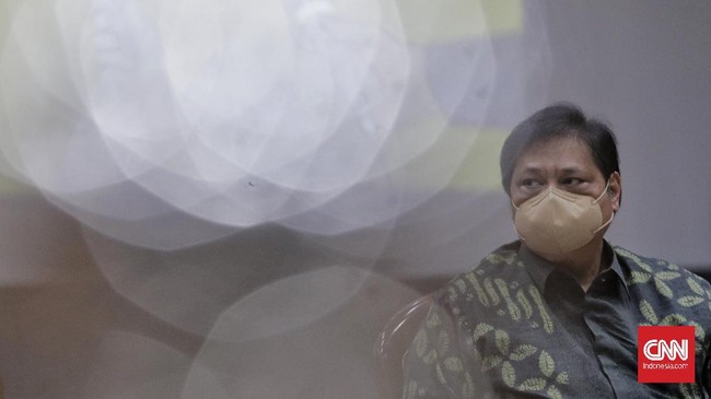 Ketua Umum Golkar menyebut UU Ciptaker adalah perdana reformasi ekonomi Indonesia dilakukan lewat lembaga perwakilan yang demokratis, tanpa desakan.