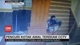 VIDEO: Pencuri Kotak Amal di Surabaya Terekam CCTV
