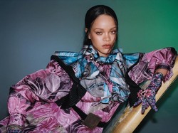 Rihanna Jadi Musisi Wanita Terkaya Berkat Bisnis Kosmetik