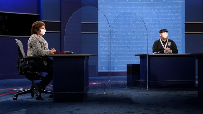 Tim kampanye Mike Pence sepakat untuk menggunakan sekat pleksiglas saat debat cawapres dengan Kamala Harris, Rabu (7/10) pukul 9 malam.