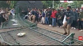 VIDEO: Demo Menolak UU Cipta Kerja di Semarang Ricuh