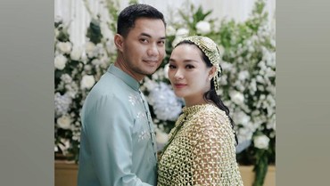 Sirajuddin Unggah Momen Langka Zaskia Gotik Terbaring Kelelahan