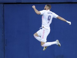 Bek Moenchengladbach Mau Bendung Karim Benzema dengan Cara Ini