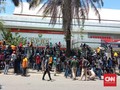 Temui Massa Demo, Ketua DPRD Sultra Tolak Omnibus Law