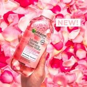 6 Skincare Terbaru dengan Kandungan Bunga Mawar