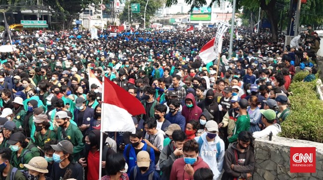 Badan Eksekutif Mahasiswa Seluruh Indonesia (BEM SI) belum memastikan kapan demo menolak Omnibus Law UU Cipta Kerja digelar kembali.
