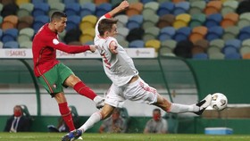 FOTO: Ronaldo Gagal Bobol Spanyol