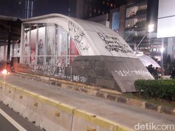Begini Kerusakan Fasilitas MRT Imbas Aksi Massa Tolak Omnibus Law