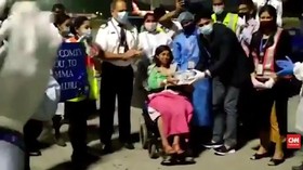 VIDEO: Kisah Perempuan India Melahirkan di Udara