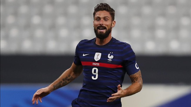 Olivier Giroud sukses mengemas dua gol saat timnas Prancis membantai Ukraina 7-1 pada laga persahabatan di Stade de France.