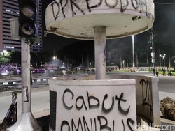 Penyebab Demo Buruh Kemarin, Diikuti Karyawan Pabrik Makanan