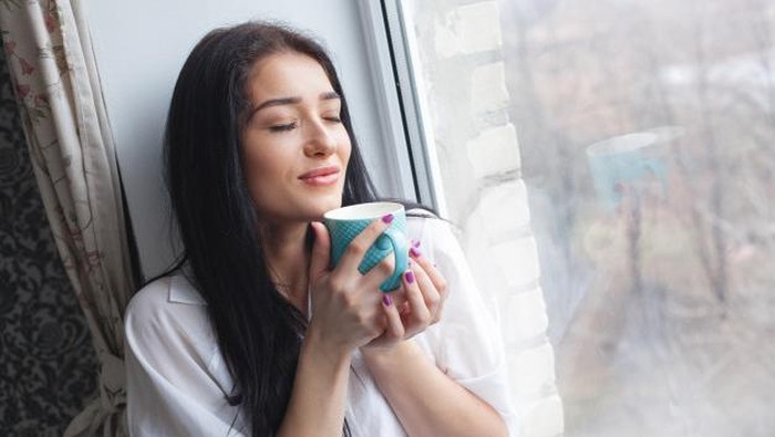 5 Cara Menikmati Me Time yang Asyik Meski di Rumah 5 Cara Menikmati Me Time yang Asyik Meski di Rumah