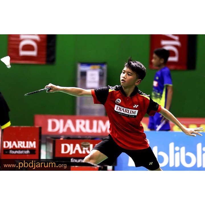 <p>Beberapa tahun belakangan, putra bungsu Duta ini aktif menggeluti olahraga badminton. (Foto: Instagram @mandjo05)</p>