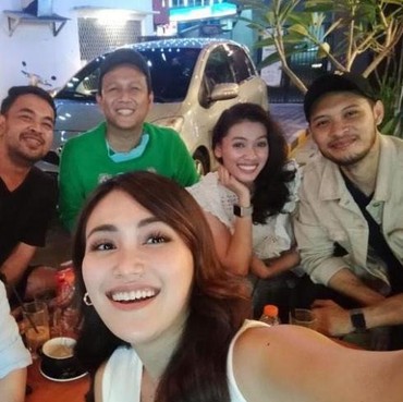 Ternyata, Adit Jayusman Calon Suami Ayu Ting Ting Anak Pejabat Bank