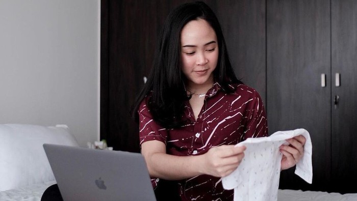 Cerita Beauty Influencer Almiranti Fira Melahirkan Anak Pertama