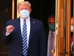 Serukan Warga Tak Takut Corona, Pelayanan Seperti Apa yang Diterima Trump?
