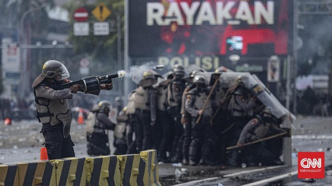 AJI mendesak Kapolri Listyo Sigit mencabut surat telegram yang berpotensi mengekang media massa dalam melaksanakan tugas jurnalistik.
