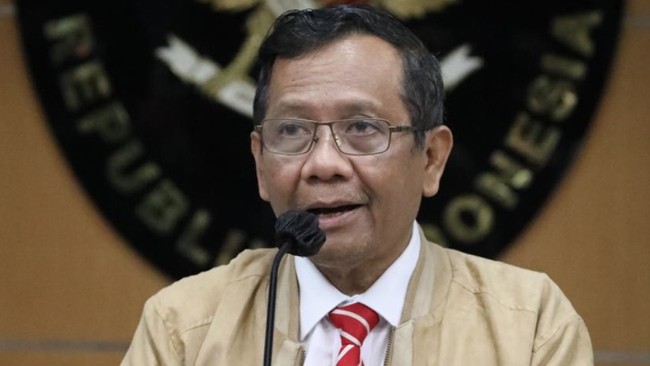 Mahfud MD menyebut RUU Perampasan Aset dan RUU Pembatasan Transaksi Uang Kuartal (PTUK) saat ini masih di meja DPR menunggu untuk disahkan.
