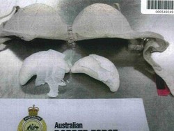 Pramugari Malindo Air Selundupkan Heroin di Bra dan Celana Dalam