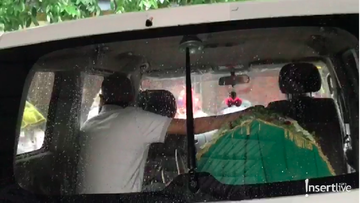 Rayi RAN setia dampingi jenazah ibunda&period;