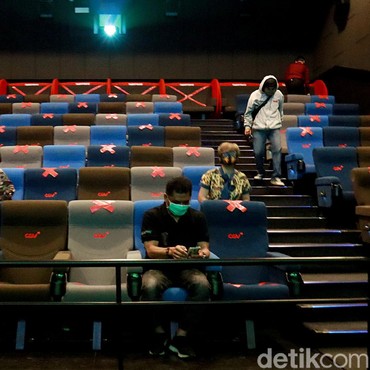 Bioskop Segera Buka, Jangan Lupa Habis Nonton Isolasi Mandiri 14 Hari