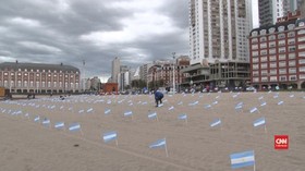 VIDEO: 500 Bendera Argentina untuk Kenang Korban Covid-19