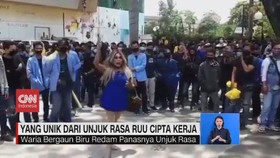 VIDEO: Yang Unik dari Demo RUU Cipta Kerja