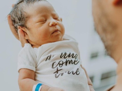 6 Momen Haru Kelahiran Anak Rachel Maryam, 4 Hari Pertama Dirawat Sang Ayah
