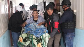 Anggota TGPF Intan Jaya dan TNI Tertembak di Papua Dievakuasi