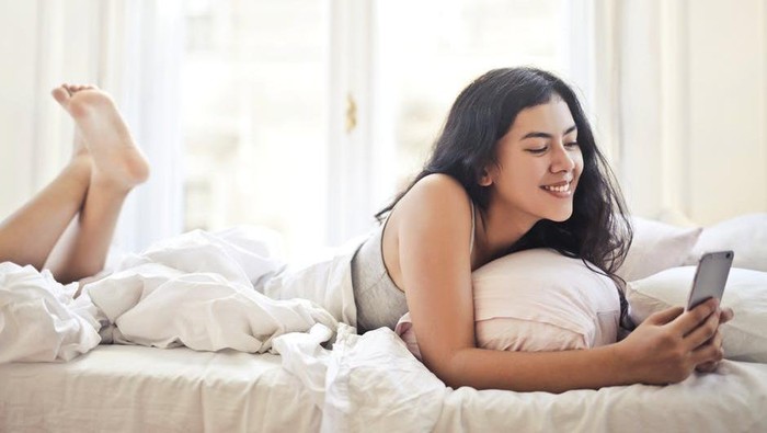 Sudah Tahu? Begini Cara Balas Pesan di WhatsApp Tanpa Terlihat Lagi Online