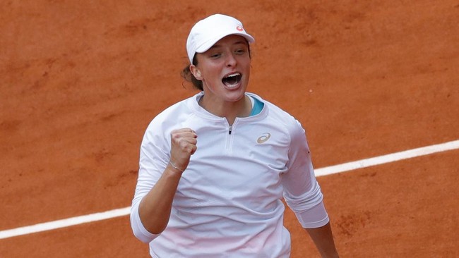 Petenis muda asal Polandia, Iga Swiatek, menorehkan catatan apik dengan mengalahkan Sofia Kenin pada final Grand Slam Prancis Terbuka 2020.