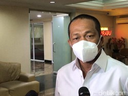 Polisi Pastikan Bakal Swab Test Habib Rizieq Sebelum Diperiksa Besok
