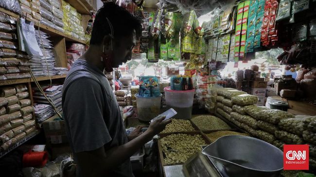 Pemkab Sragen tak akan menutup pasar selama pelaksanaan gerakan Jateng di rumah saja pada 6-7 Februari mendatang.