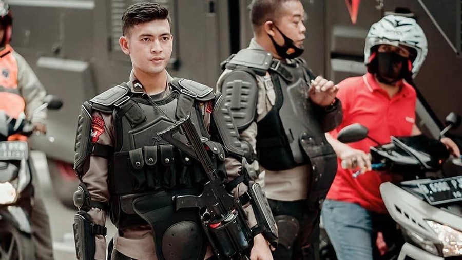 Viral Polisi Ganteng Viral Polisi Ganteng