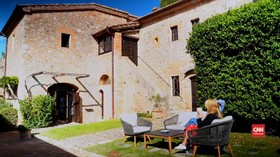 VIDEO: Bermalam dalam Vila Romantis di Tuscany