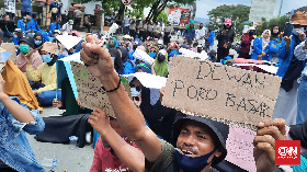 Demo di DPRD Maluku, Warga Adat Usir Perusahaan Tambang