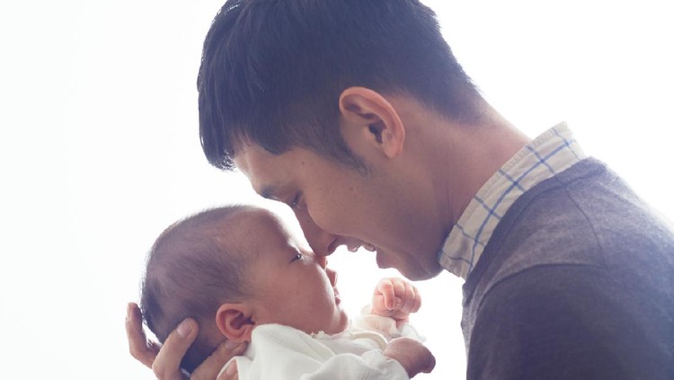 daddy and baby